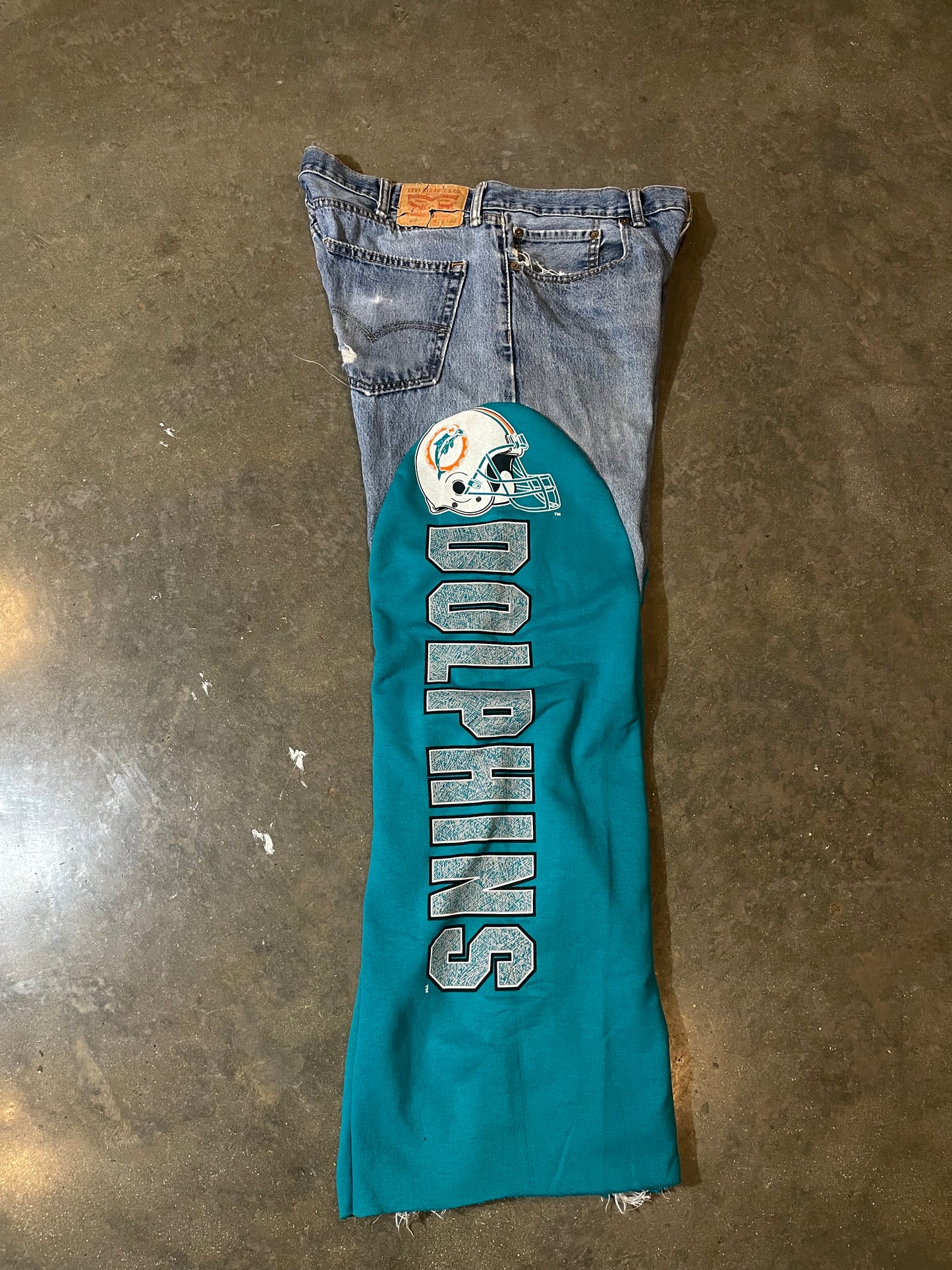 1OF1 DOLPHINS LEVIS